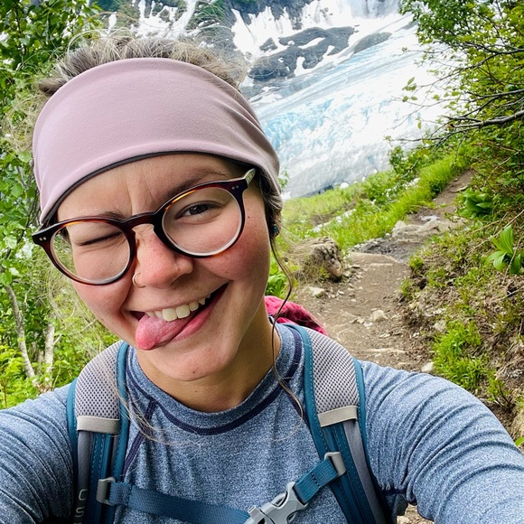 Meet your seller! - Picture 9 of 9